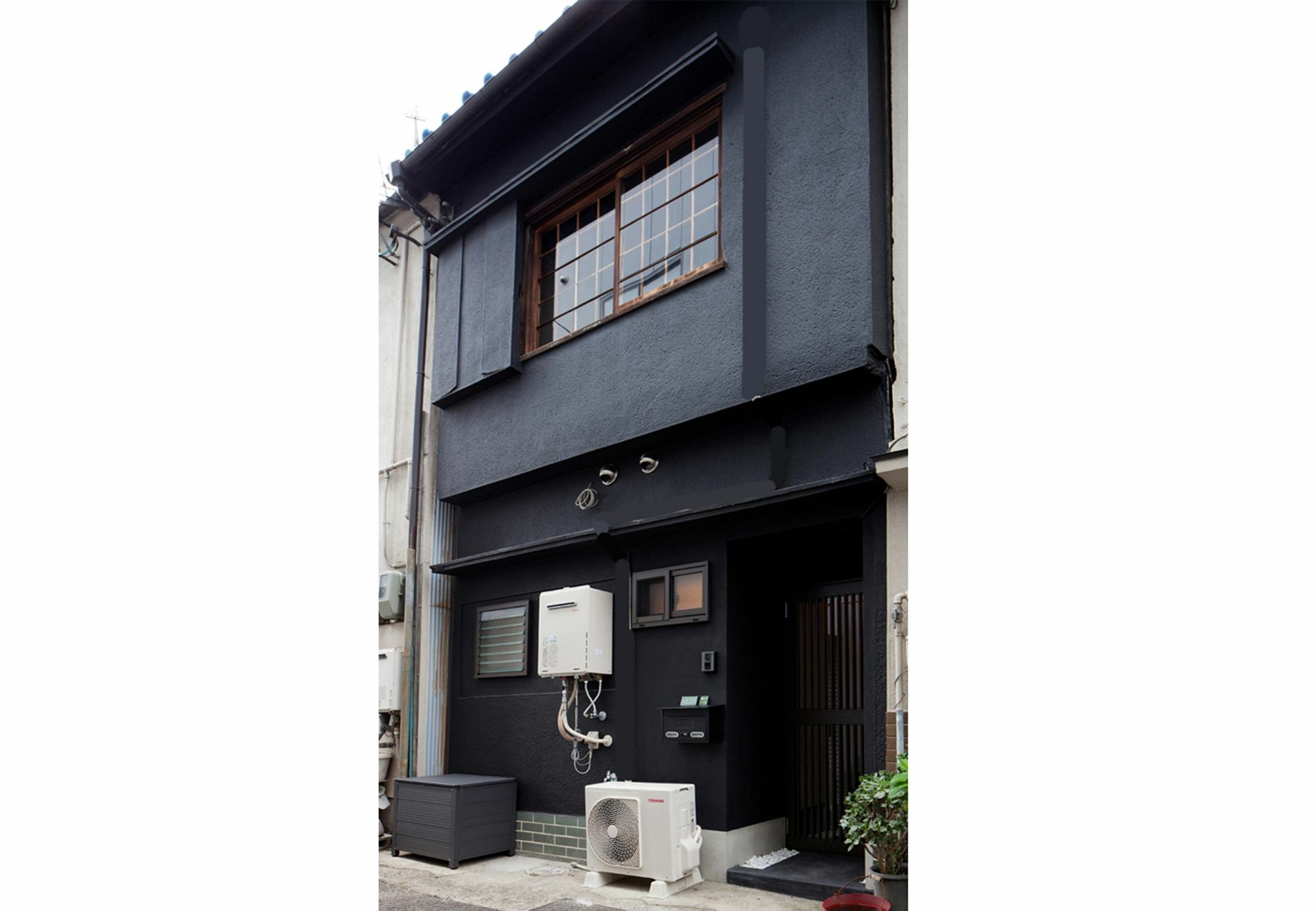 أوساكا Guest House Kurofuneya المظهر الخارجي الصورة